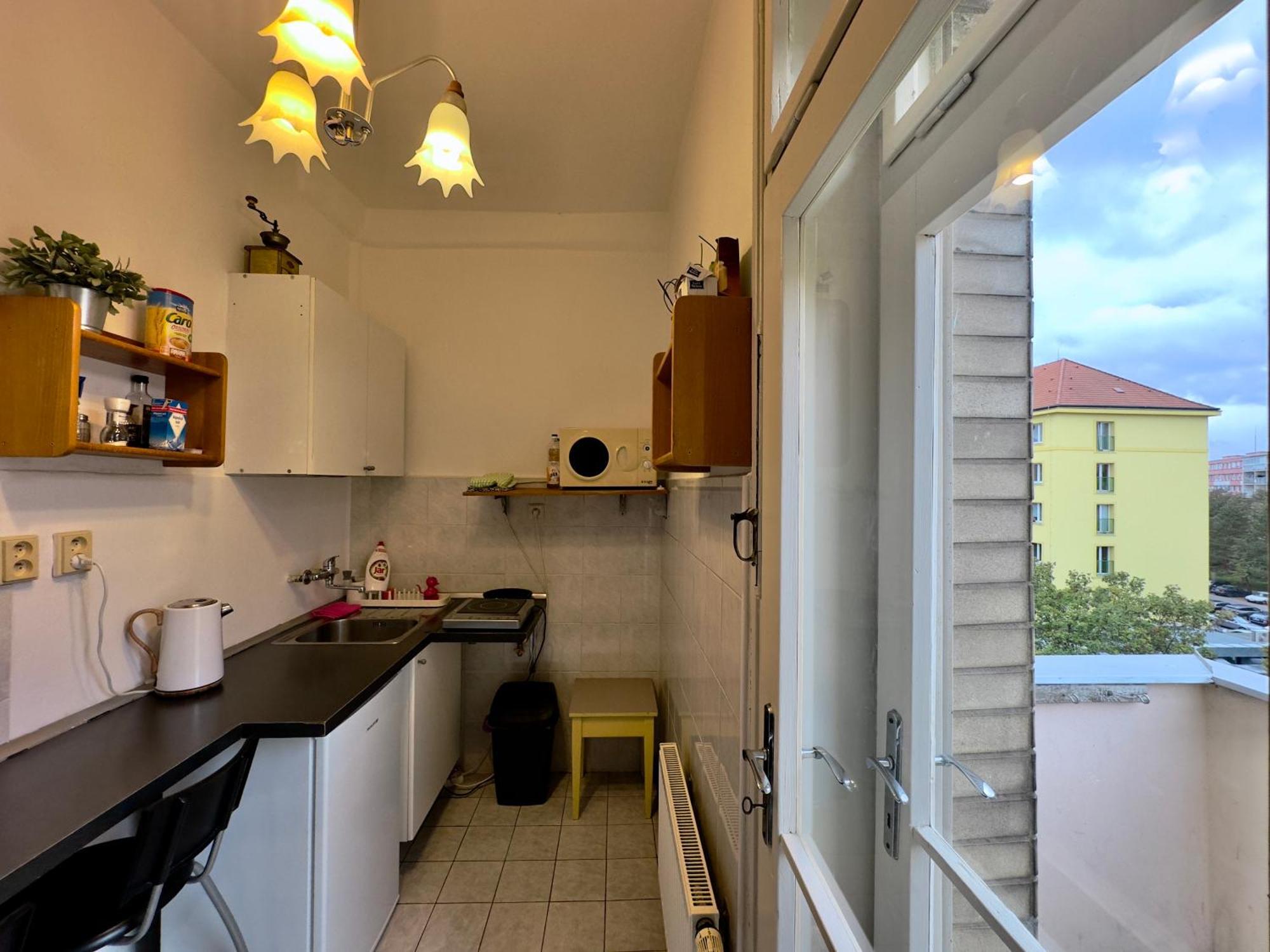 פראג Apartment Sedlcanska - You Will Save Money Here - Equipped With Antique Furniture מראה חיצוני תמונה
