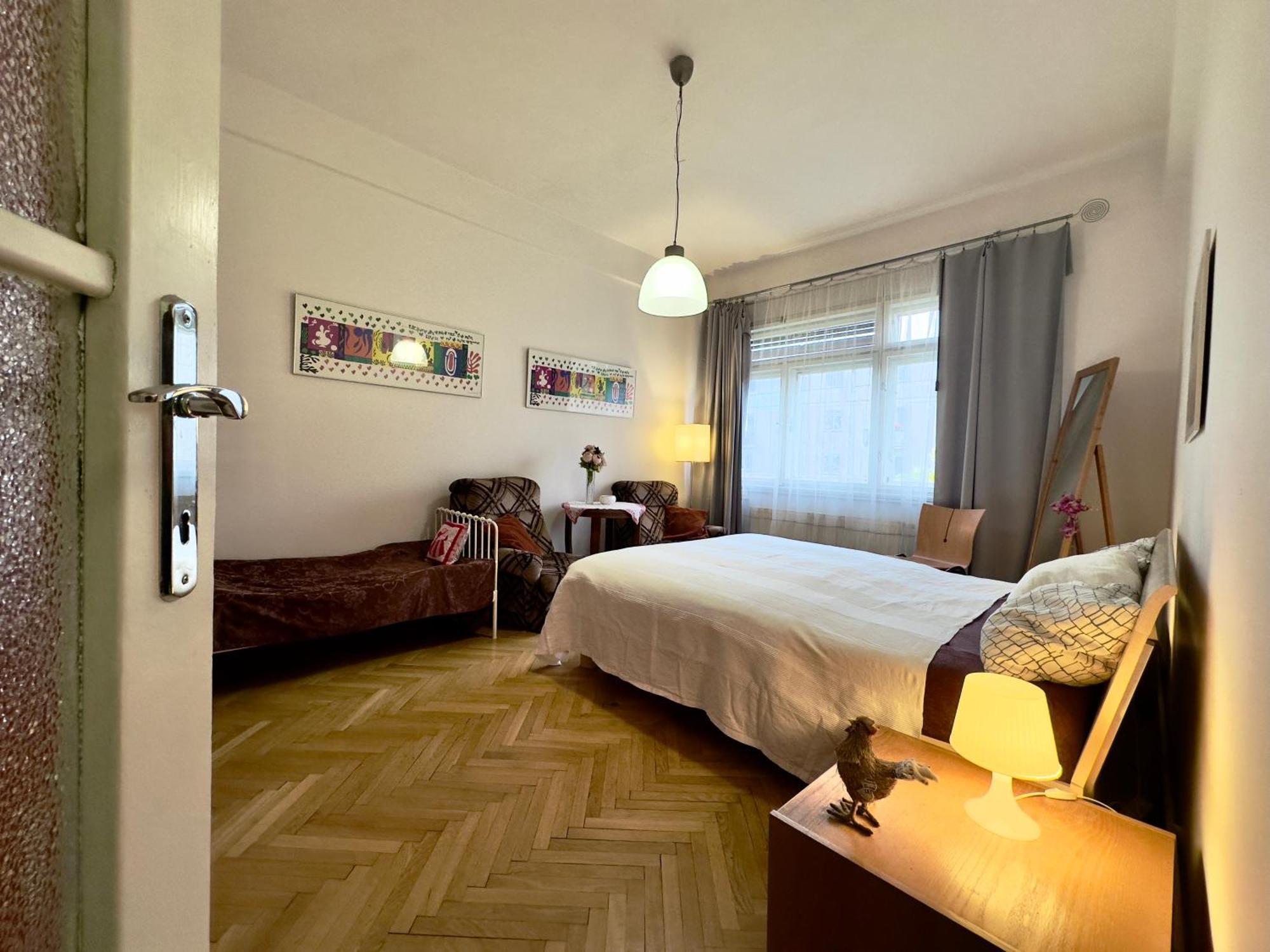 פראג Apartment Sedlcanska - You Will Save Money Here - Equipped With Antique Furniture מראה חיצוני תמונה